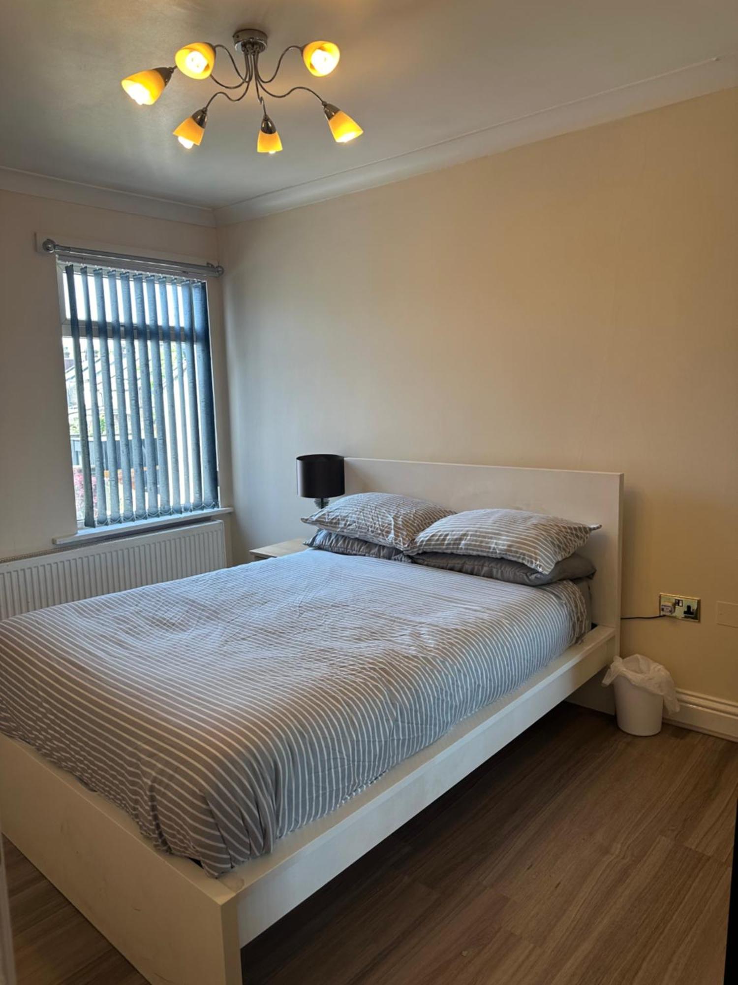 Leavesden Residence - Central - Cosy - Harry Potter 왓퍼드 외부 사진