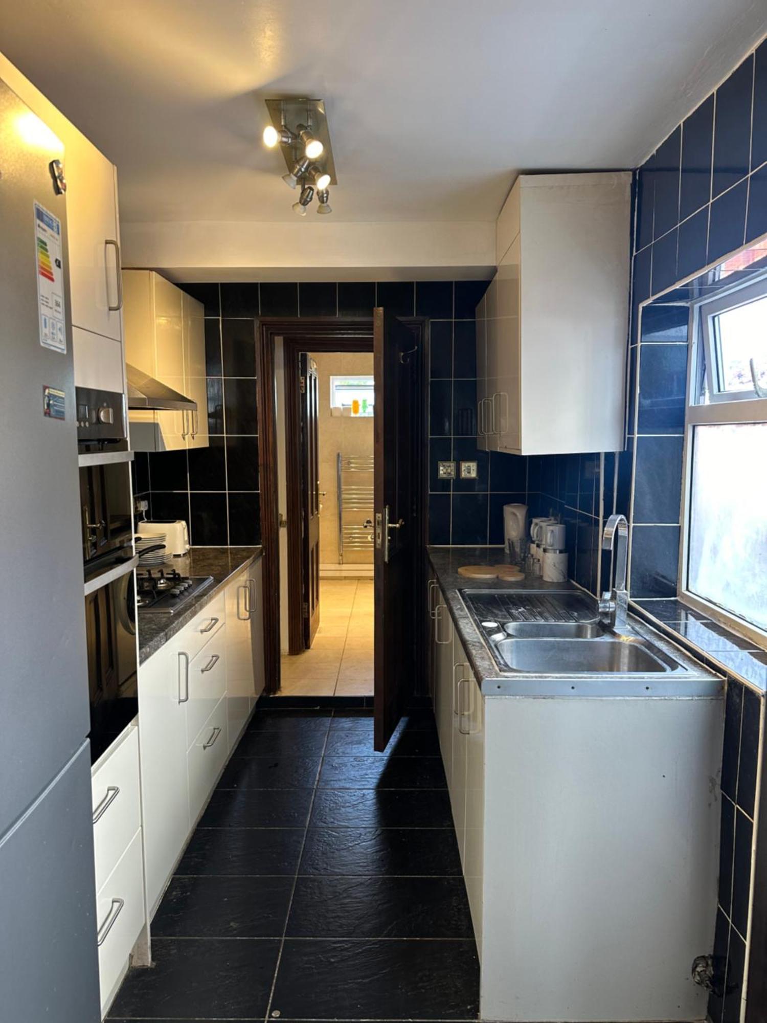 Leavesden Residence - Central - Cosy - Harry Potter 왓퍼드 외부 사진